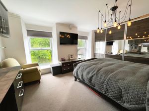 Photo 15- click for photo gallery